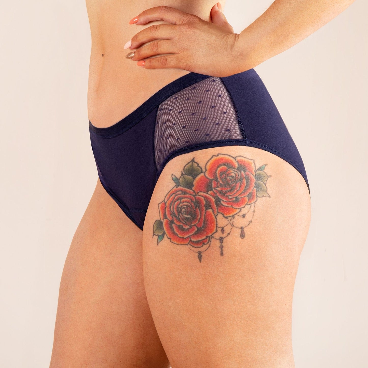 culotte menstruelle bleu navy profil